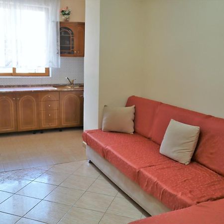 Rei'S Apartment Përmet Екстериор снимка